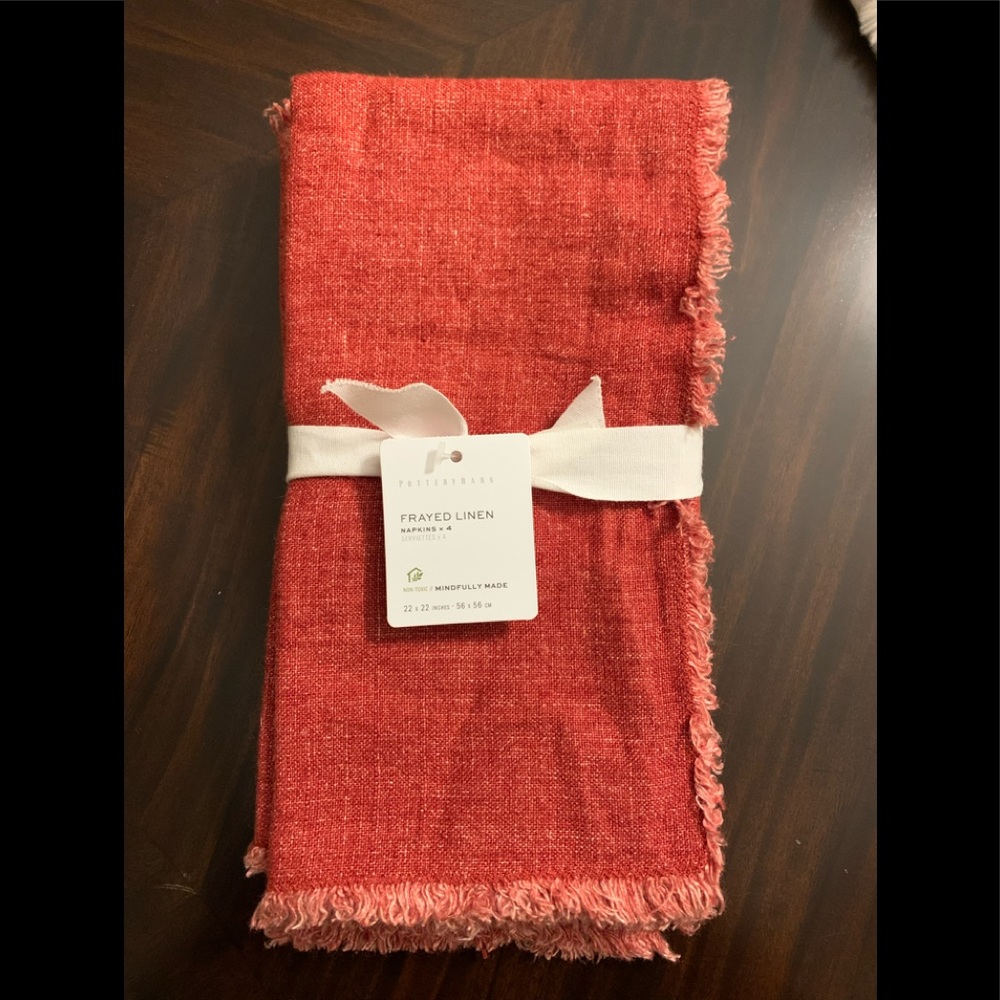 NWT Pottery Barn Red Frayed Linen Napkins. Set of four. Perfect for Christmas 🎄 - Picture 1 of 6